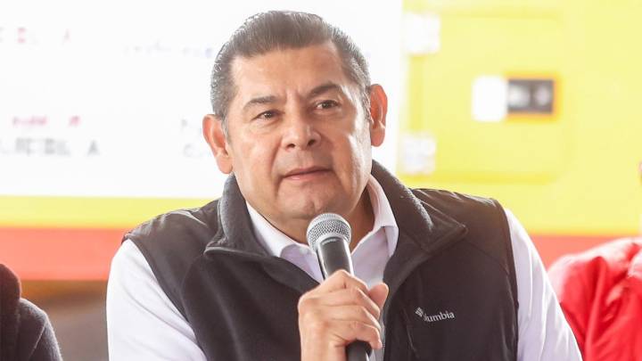 Gobierno de Puebla denuncia a Concesiones Integrales por daños a carretera rehabilitada en Totimehuacan