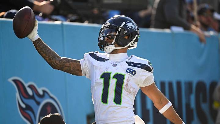 'Tremendous Football Player' Jaxon Smith-Njigba Makes Seahawks History in Week 12 Win