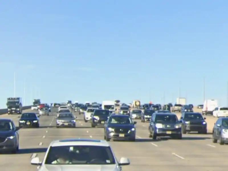 Crash on Driscoll Bridge Headlines Today's New Jersey Morning Rush Traffic Report