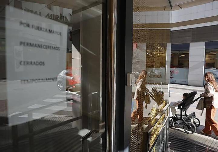 La clínica dental de Alzira donde fue atendida la niña fallecida no tenía autorización para sedaciones por vía intravenosa