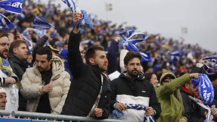 La unión Real Zaragoza-afición, clave en la resurrección del equipo
