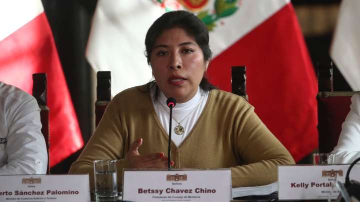 Ordenan Detención de Ex Primera Ministra de Perú, Luego de que México Otorgó Asilo