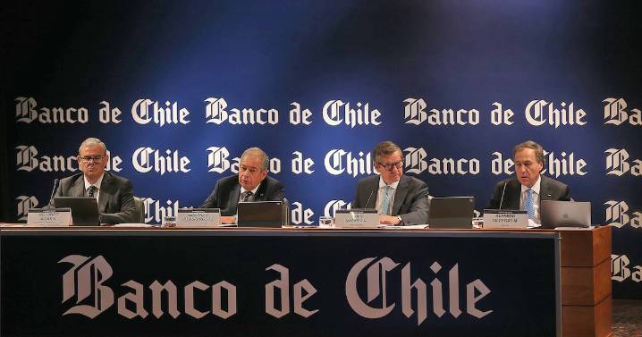 Junta extraordinaria: accionistas de Banco de Chile aprueban reducir directores titulares de once a nueve miembros