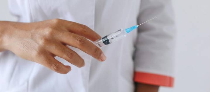 MinSalud ajusta esquema de vacunación para reforzar protección contra la tosferina