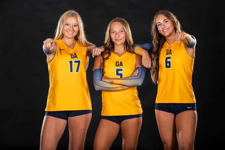 Oakland Catholic volleyball knocks off undefeated Greencastle