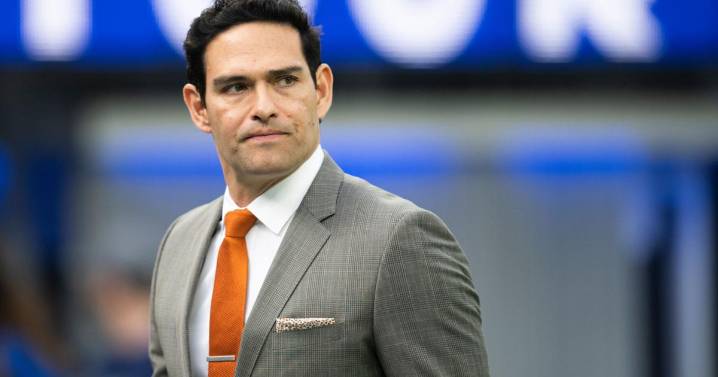 Fox Sports lets go of Mark Sanchez and hires Drew Brees as NFL analyst