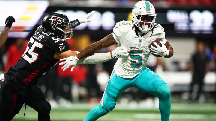 2025 NFL trade deadline: Intel on deals, rumors, more news