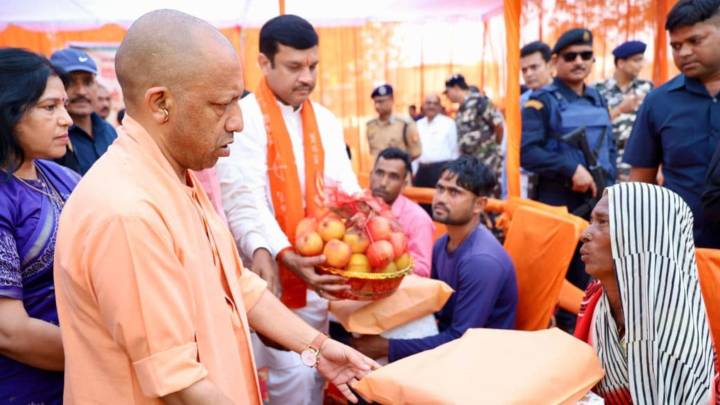 Adityanath meets Bahraich boat tragedy families, announces Rs 4 lakh relief and Rs 21.55 crore rehabilitation plan