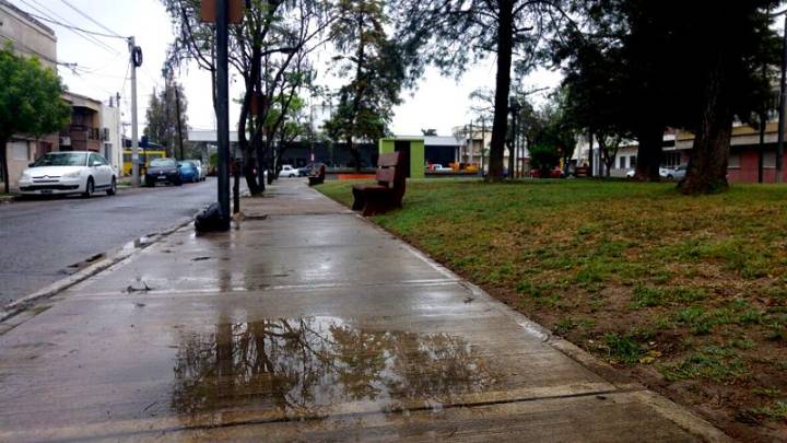 Un viernes gris y lluvioso dan comienzo a un fin de semana con temperaturas muy agradables en Santiago del Estero