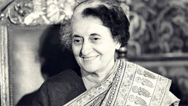 Congress leaders pay emotional tributes to Indira Gandhi on her birth anniversary