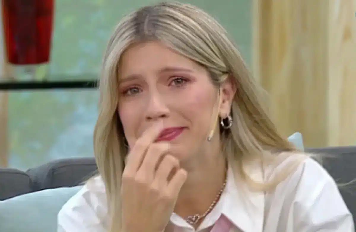 «No me divierte»: la molestia de Laurita Fernández frente a las cámaras de América TV