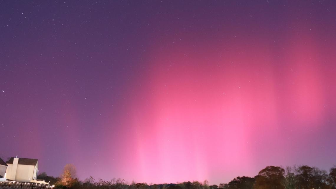 Photos: East Tennesseans catch a glimpse of Northern Lights Tuesday night