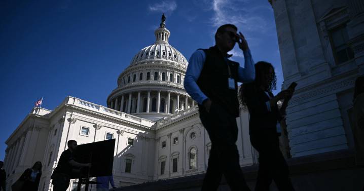 El Congreso de EE.UU. pone fin al cierre de Gobierno más largo de su historia