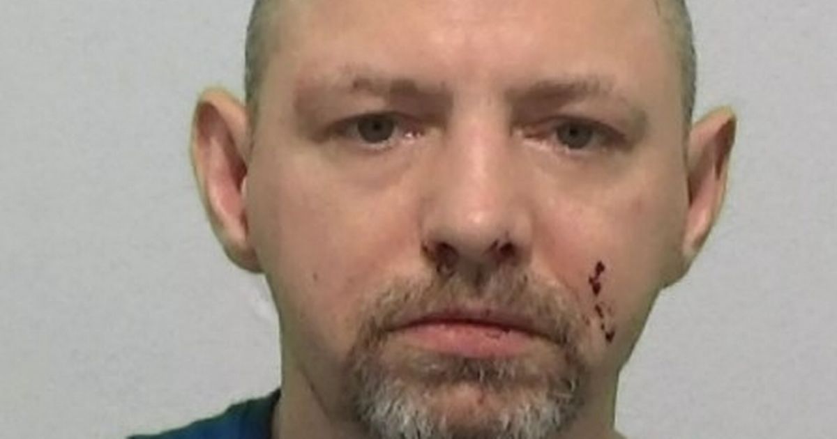 Would-be rapist launches horror attack on woman on Sunderland street before hero steps in