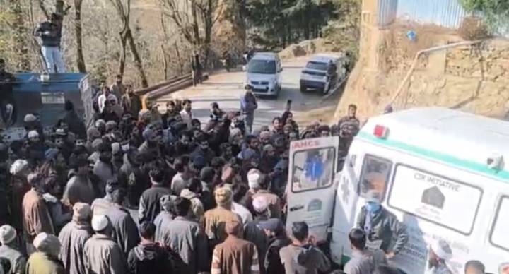 Delhi Blast- Body Of Kashmir Victim Reaches Home