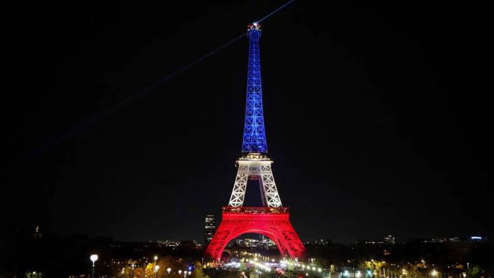 Francia rinde homenaje diez años después a las víctimas de los ataques yihadistas en París