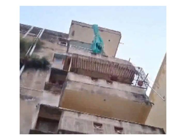 Odisha: 3 dead, 2 injured after portion of building collapses