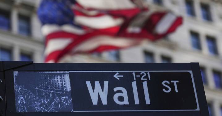 The hangover from the government shutdown just hit Wall Street