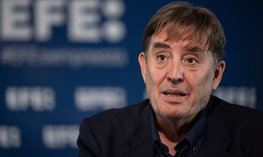 El director del Instituto Cervantes recibe el premio Juchimán de Plata en México