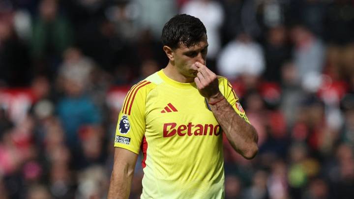 El grosero error del Dibu Martínez que le dio la ventaja al Liverpool ante el Aston Villa en la Premier League