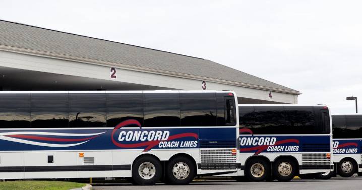 Man falls off roof of moving bus onto I-95 in Maine, suffers serious injuries