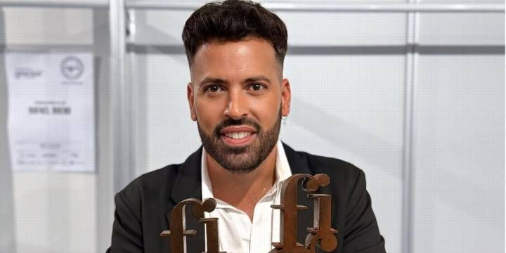 Rafael Bueno, Peluquero Español del Año: «Un buen corte y usar los productos adecuados hacen más que cualquier truco rápido»
