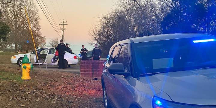 Wanted Lebanon man arrested after police chase in Mt. Juliet