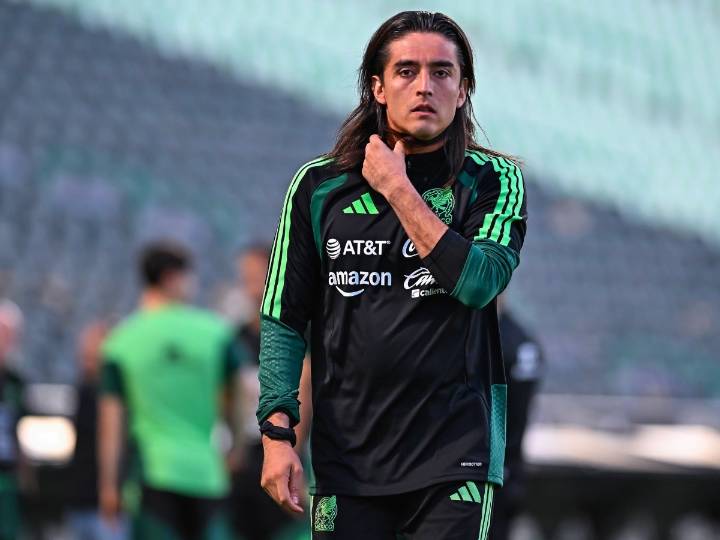 Carlos Acevedo habla sobre la polémica aparición de Ochoa