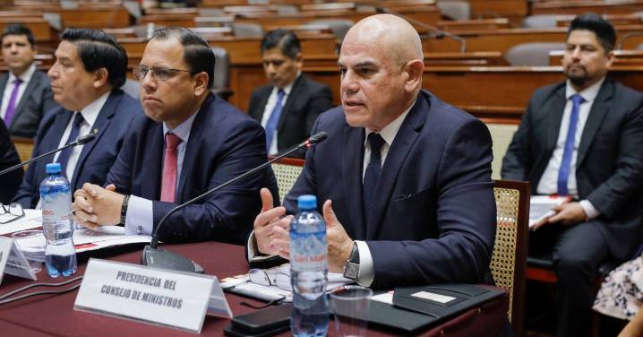 Ernesto Álvarez niega que delito de revelación de información reservada sea para la prensa: "Es para los funcionarios"