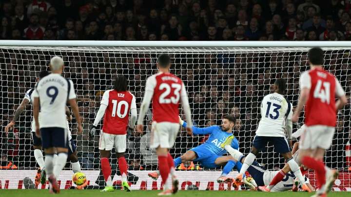 Así quedó la tabla de posiciones de la Premier League tras las derrotas de Liverpool y Manchester City