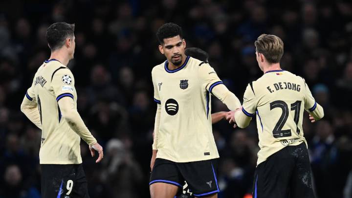 Las lagunas del Barça sin Pedri más allá de Ronald Araújo: "Defensivamente no aporta mucho y en ataque es intrascendente"