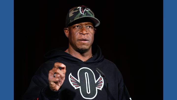 Atlanta Falcons players to see video about Jesse Owens' feats at 1936 Berlin Olympics