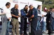 Dieron reconocimiento a policías por labor comunitaria