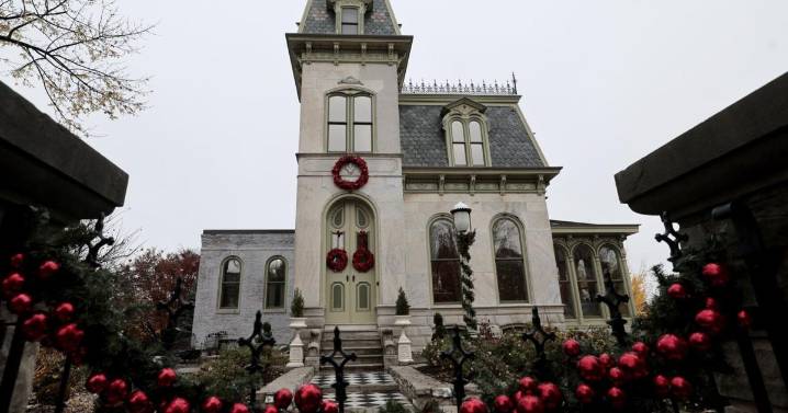 Historic Arzt House to be featured on Soulard Holiday Parlour Tour