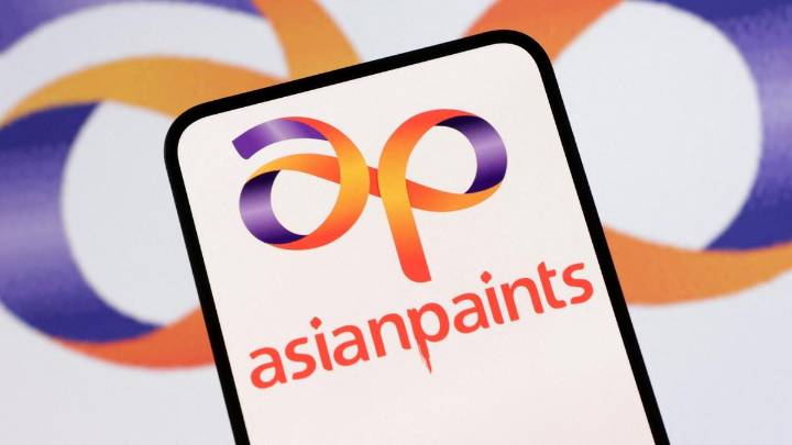 Asian Paints profit jumps on strong volumes, low base