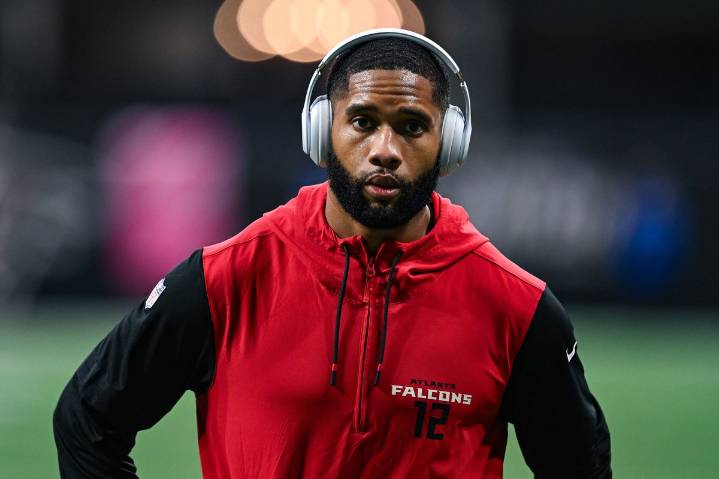 What is KhaDarel Hodge’s Net Worth in 2025? All About Falcons WR’s Salary, Career Earnings & More