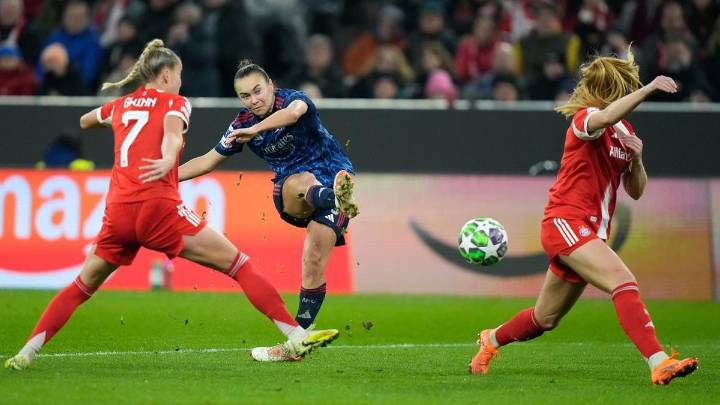 Soccer 
                                          Premium
                                        Aussie Gunners go down in Champions League shootout