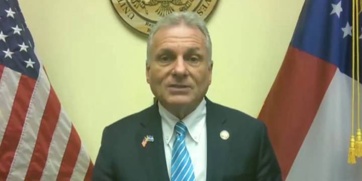 GA Rep. Carter donates salary during government shutdown to Second Harvest