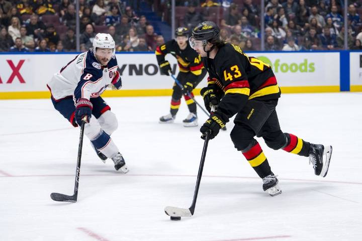 Deadspin | Quinn Hughes takes on Zach Werenski as Canucks host Blue Jackets