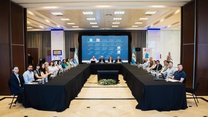 Con todos los ministros de Hacienda en San Juan ¿de qué hablaron?