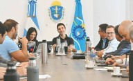 Torres reunió a su gabinete y conformó el envío a la Legislatura de un paquete de leyes para modernizar el Estado