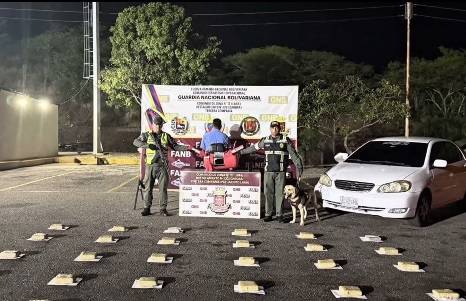 Capturan a conductor que ocultó 30 panelas de presunta marihuana en un compresor de aire en Lara