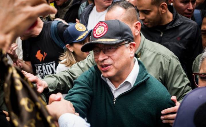Petro rechaza las multas a los encargados de su campaña en 2022