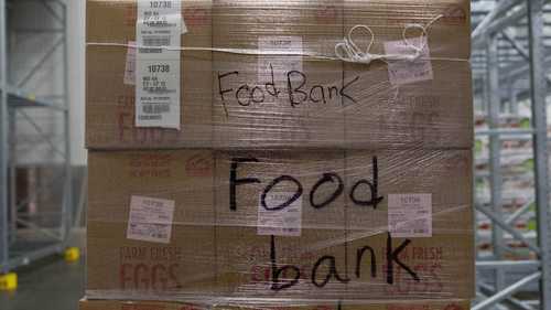 Food banks see surge in demand; Trump says SNAP benefits won't be given until after shutdown