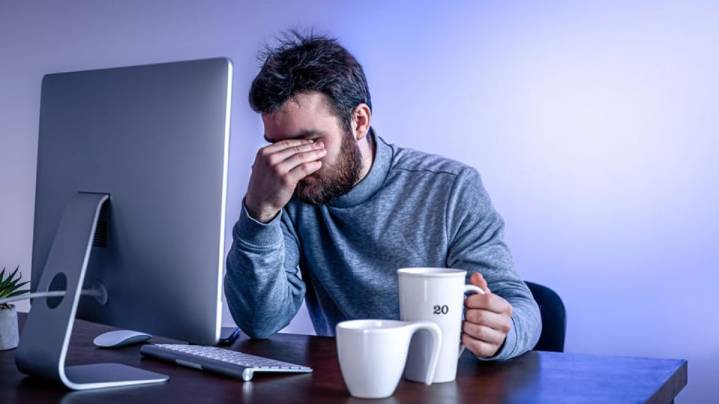 9 de cada 10 argentinos está "quemado" por su trabajo