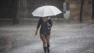 Cataluña vive una jornada de lluvias intensas, pero de consecuencias "leves"