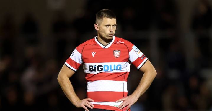 Pressure growing on Gloucester fly-half Ross Byrne after 'masterclass' performance from number 10 rival