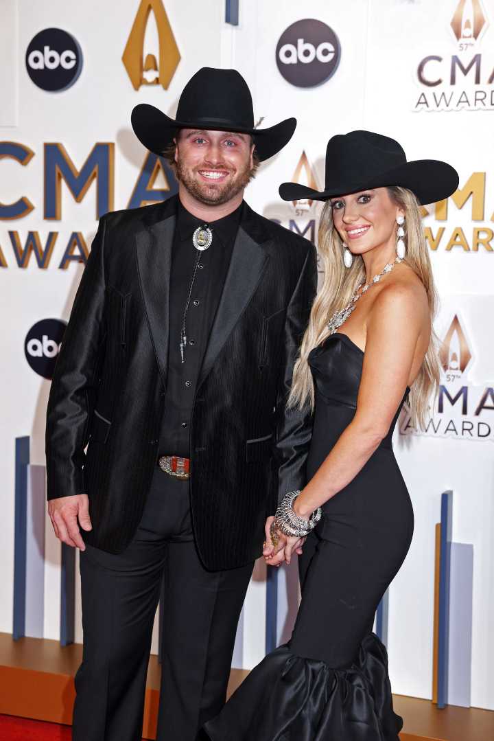 Lainey Wilson and Fiance Duck Hodges’ Complete Relationship Timeline