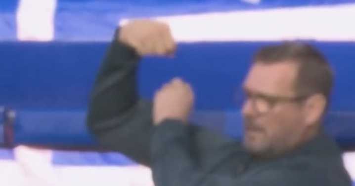 Forgotten Man United striker left red-faced as physio mocks disallowed goal celebration