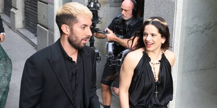 Rosalía desvela la receta de su famoso bizcocho de 14 Kilates: "Lo he hecho diez mil veces y siempre sale bien"